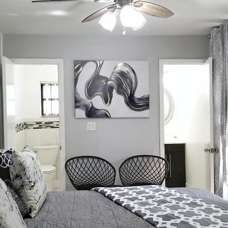 Glam Apartment 5 Miles From Hard Rock Stadium Мирамар Экстерьер фото